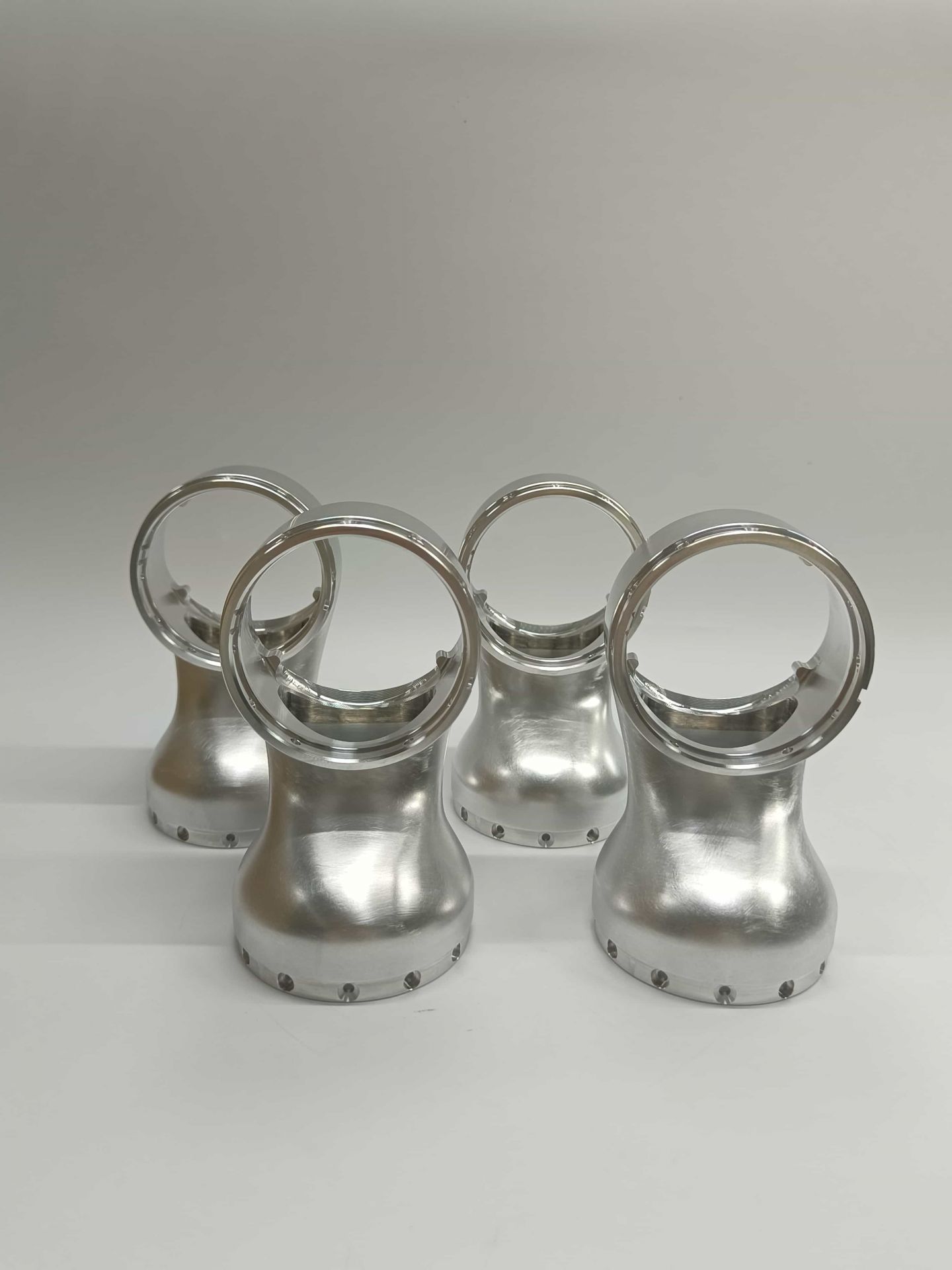 機器人一體彎臂