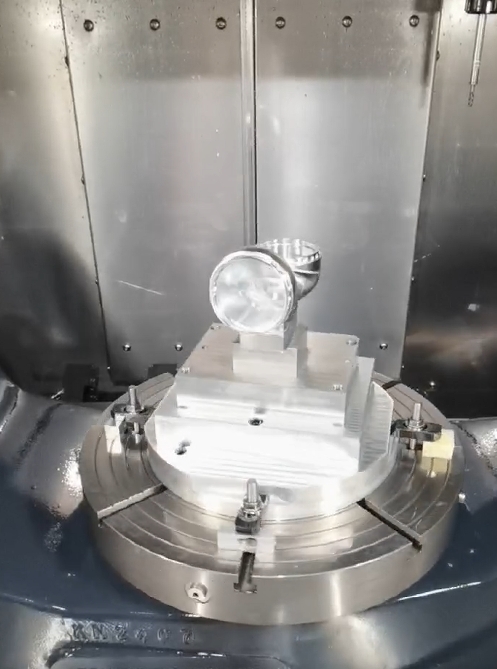 機(jī)器人彎臂五軸一體加工